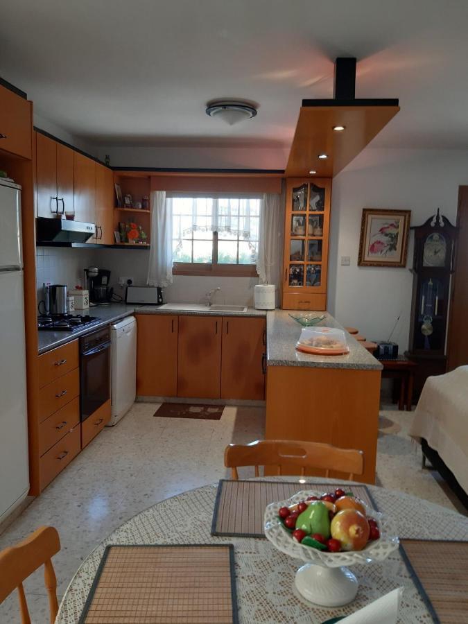 Zena Holiday Villa Пісурі Екстер'єр фото