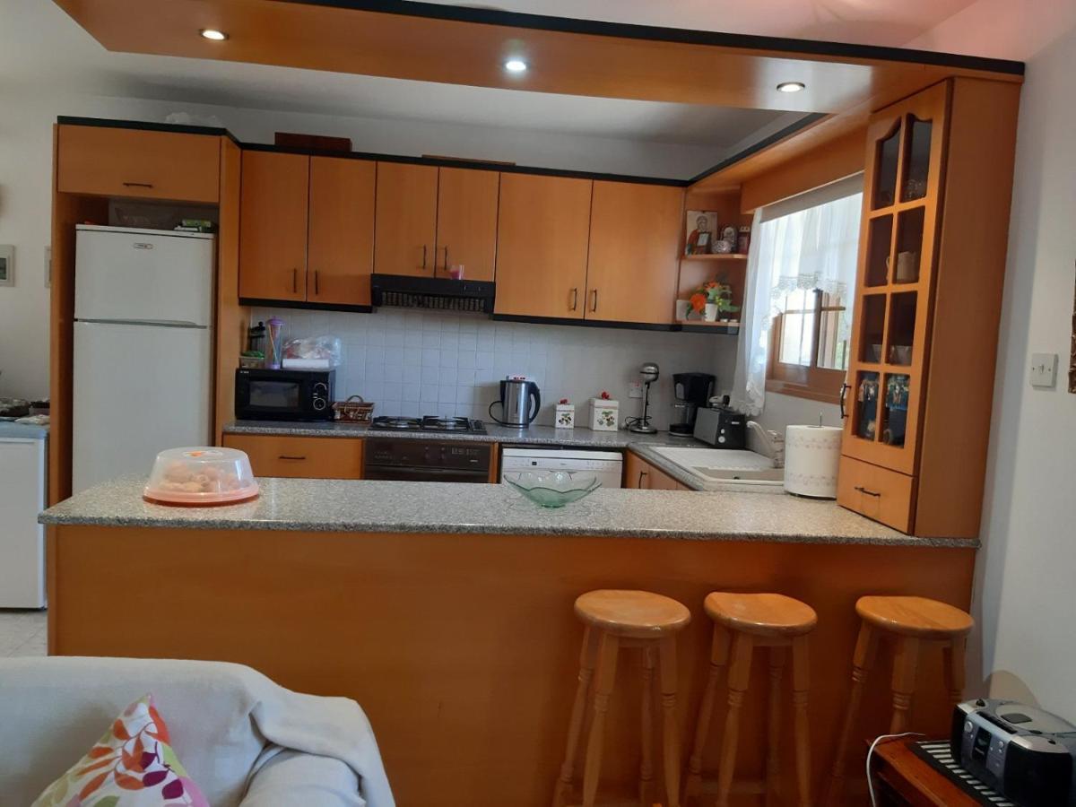 Zena Holiday Villa Пісурі Екстер'єр фото