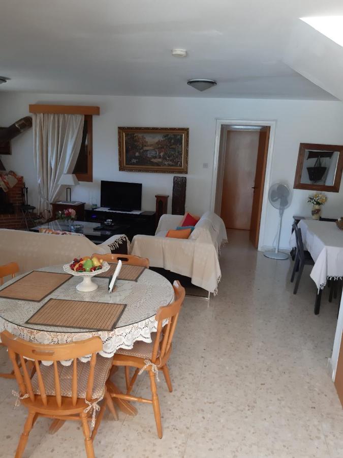 Zena Holiday Villa Пісурі Екстер'єр фото