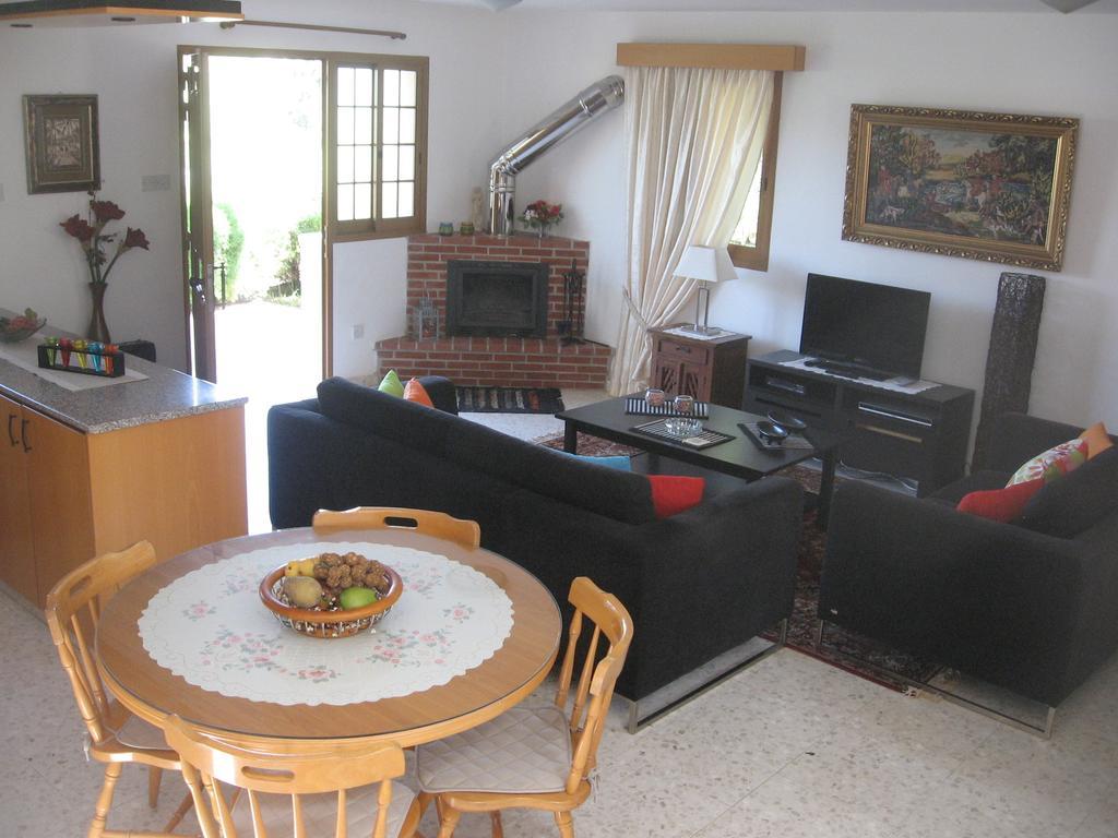 Zena Holiday Villa Пісурі Номер фото