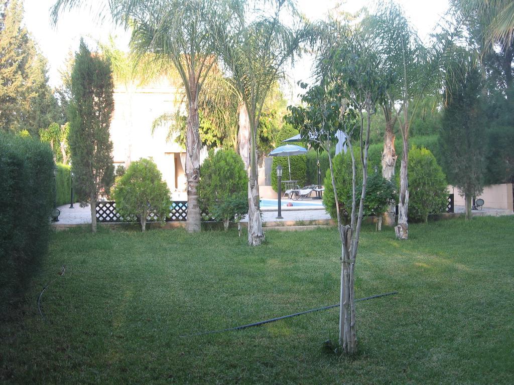 Zena Holiday Villa Пісурі Екстер'єр фото